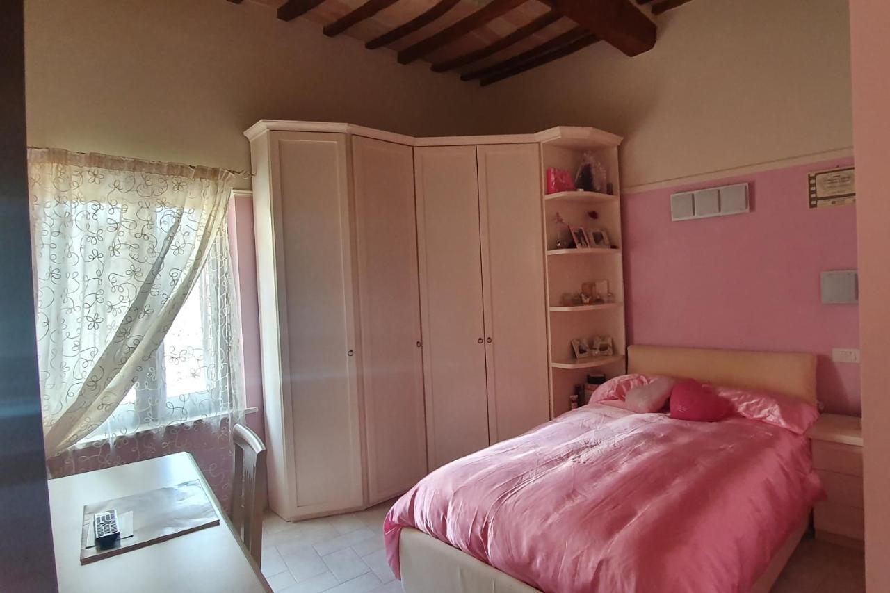 B&B Serena เปรูจา ภายนอก รูปภาพ