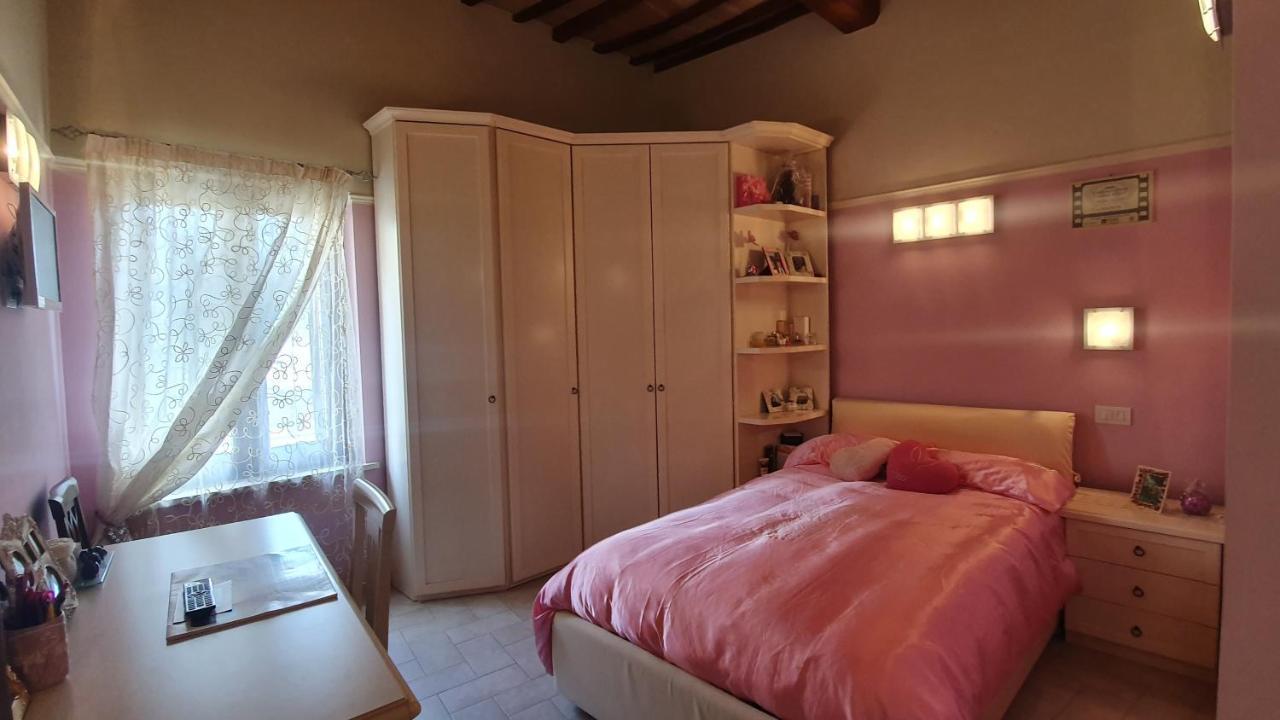 B&B Serena เปรูจา ภายนอก รูปภาพ