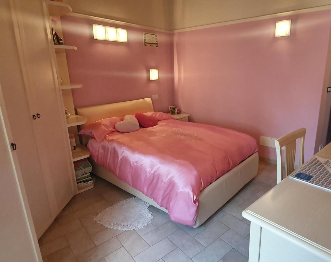 B&B Serena เปรูจา ภายนอก รูปภาพ